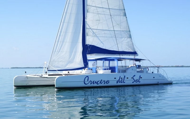 枫丹白露(Fountaine Pajot)80双体帆船