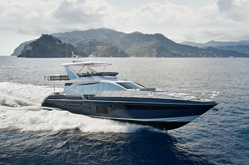 阿兹慕(Azimut)72飞桥游艇