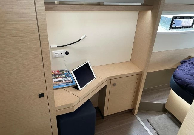 枫丹白露(Fountaine Pajot)Lucia40二手双体帆船