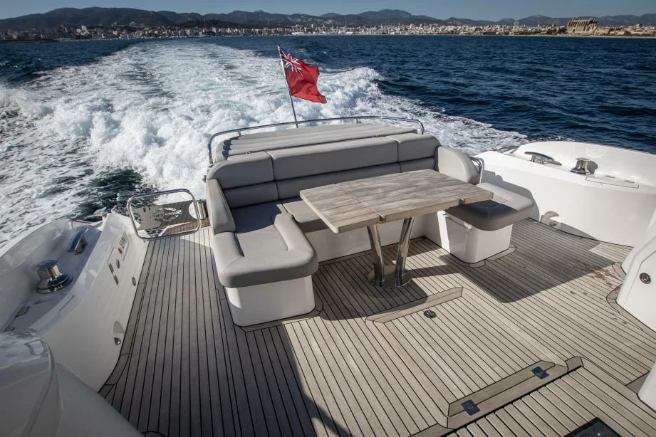 圣汐克(Sunseeker)Predator53运动游艇