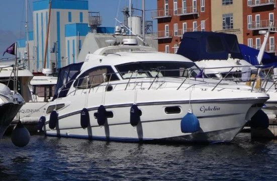 西莱(Sealine)C39二手运动游艇