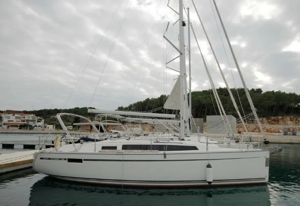 巴伐利亚(Bavaria)Cruiser34二手帆船