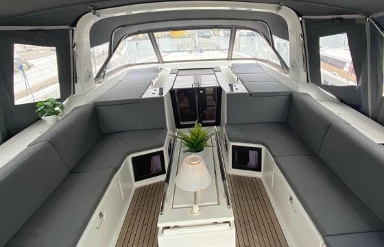 博纳多(Beneteau)遨享仕55二手帆船