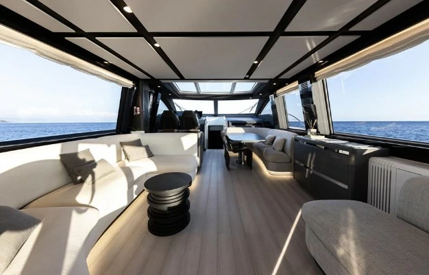 阿兹慕(Azimut)S8二手豪华运动游艇