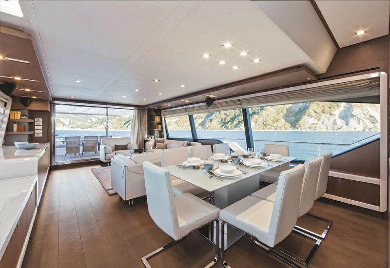 法拉帝(Ferretti)870大型飞桥游艇沙龙