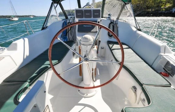 11米博纳多（Beneteau）遨享仕373二手帆船价格