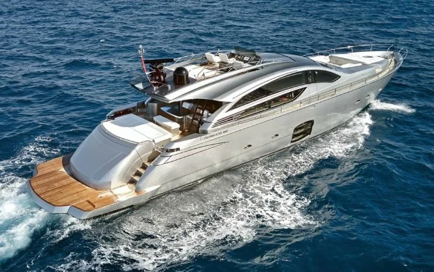 博星(Pershing)82运动游艇