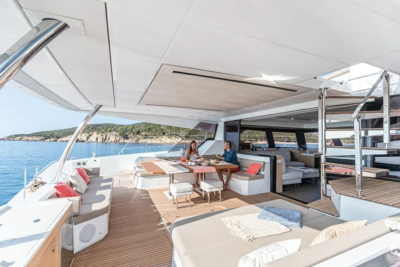 枫丹白露(Fountaine Pajot)Alegria67双体帆船
