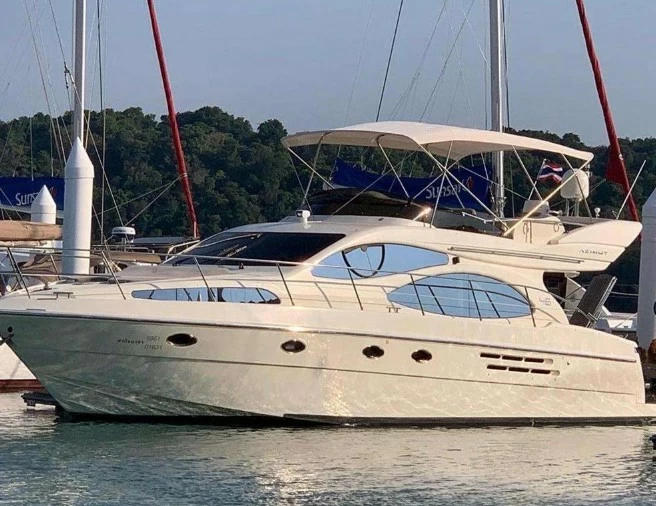 阿兹慕(Azimut)46二手游艇