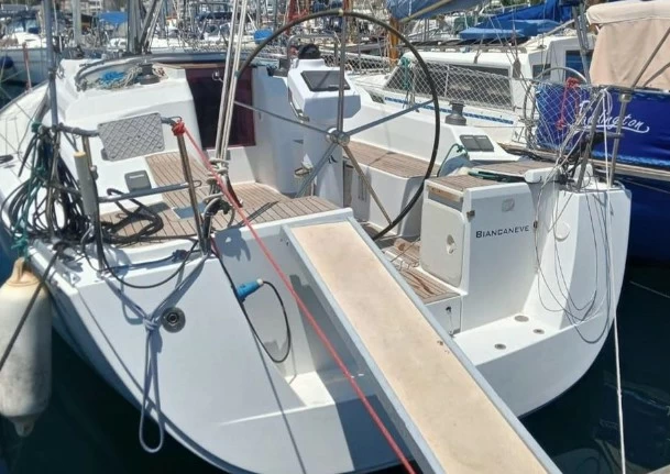 10米汉斯(Hanse)355二手私人帆船价格