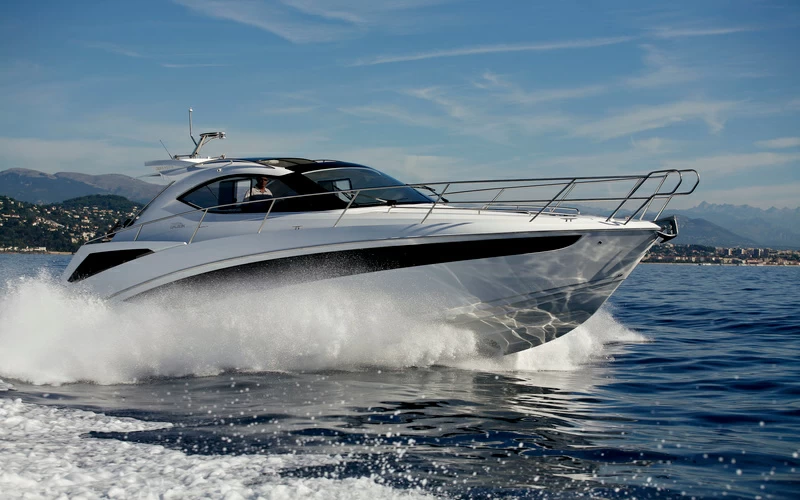 卡帝尔(Galeon)385HTS私人运动游艇