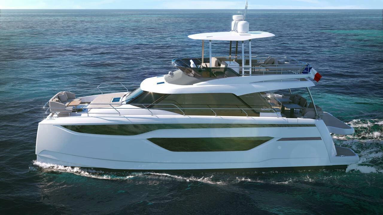 沛海驰（Prestige）M48豪华双体游艇
