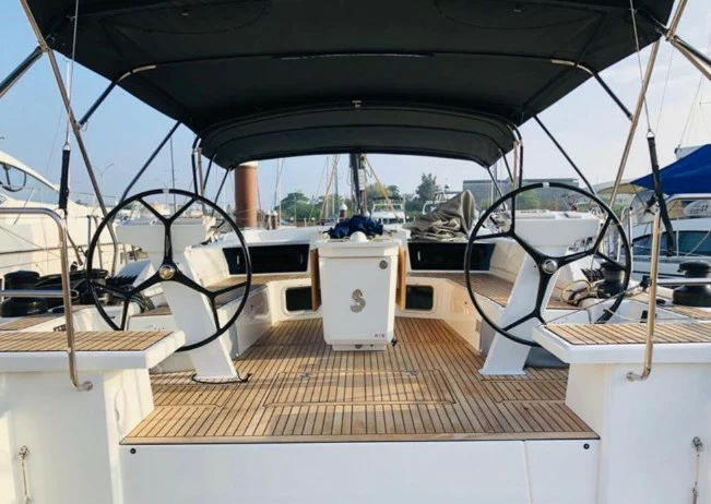博纳多(Beneteau)遨享仕51.1二手帆船