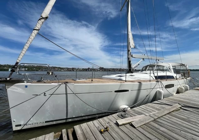 博纳多(Beneteau)遨享仕58单体帆船