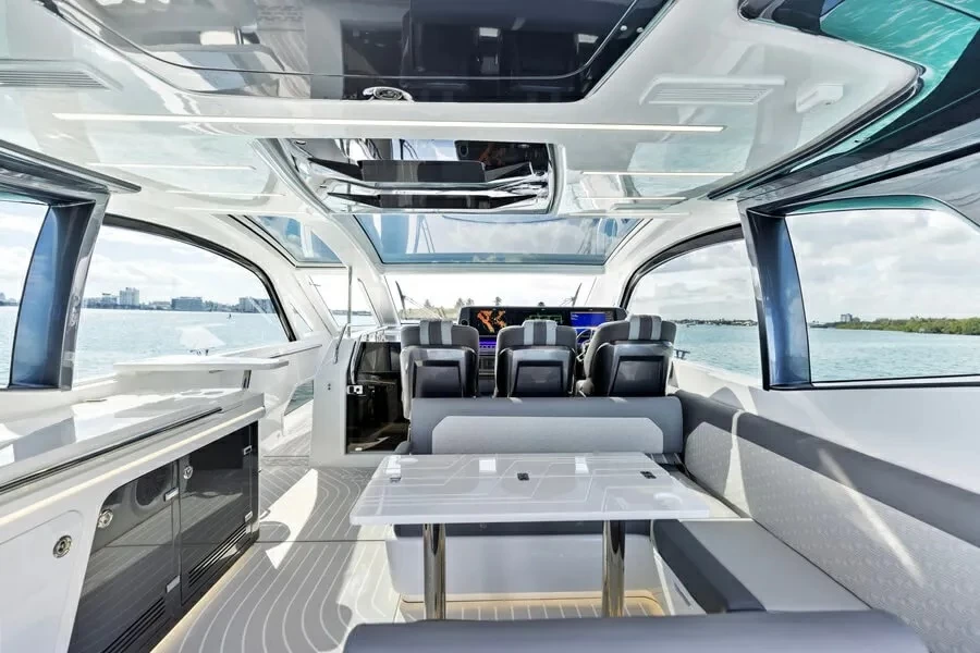 卡帝尔(Galeon)430GTO私人运动游艇