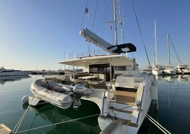 15米枫丹白露(Fountaine Pajot)Saba50二手双体帆船售价850万元