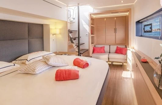 枫丹白露(Fountaine Pajot)Alegria67二手双体帆船卧室