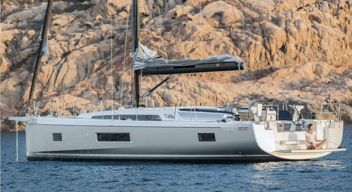 博纳多(Beneteau)遨享仕51.1单体帆船