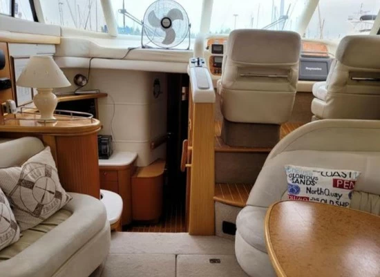 西莱(Sealine)T46运动游艇