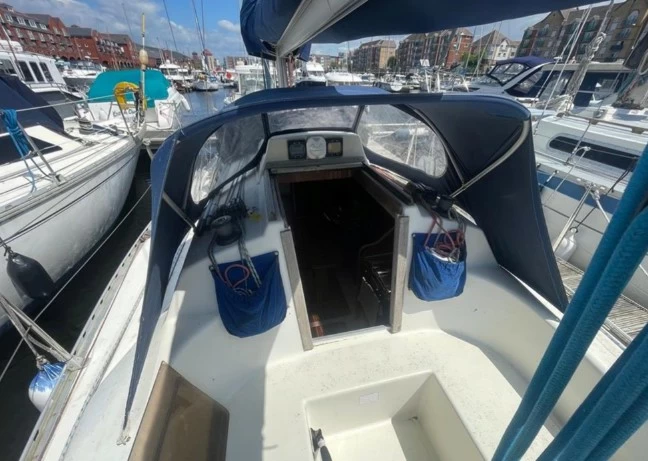 汉斯(Hanse)301二手单体帆船