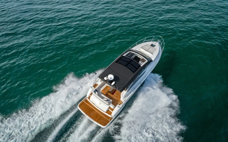 菲尔兰(Fairline)Targa50GT进口游艇