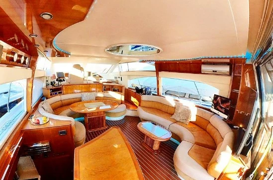 阿兹慕(Azimut)58二手飞桥游艇沙龙