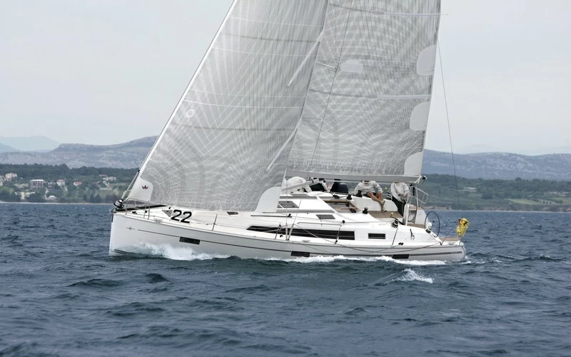 巴伐利亚(Bavaria)Cruiser41S巡航帆船