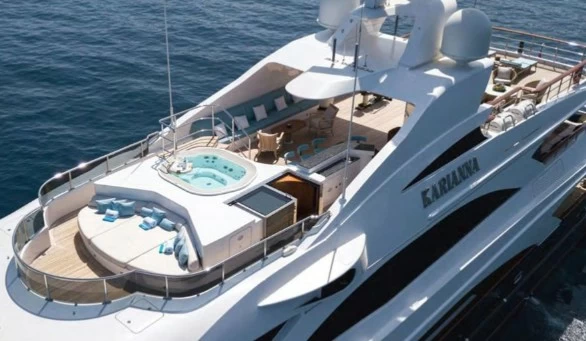 贝尼蒂(Benetti)54M二手巨型游艇飞桥区