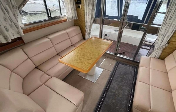 二手公主360飞桥游艇沙发