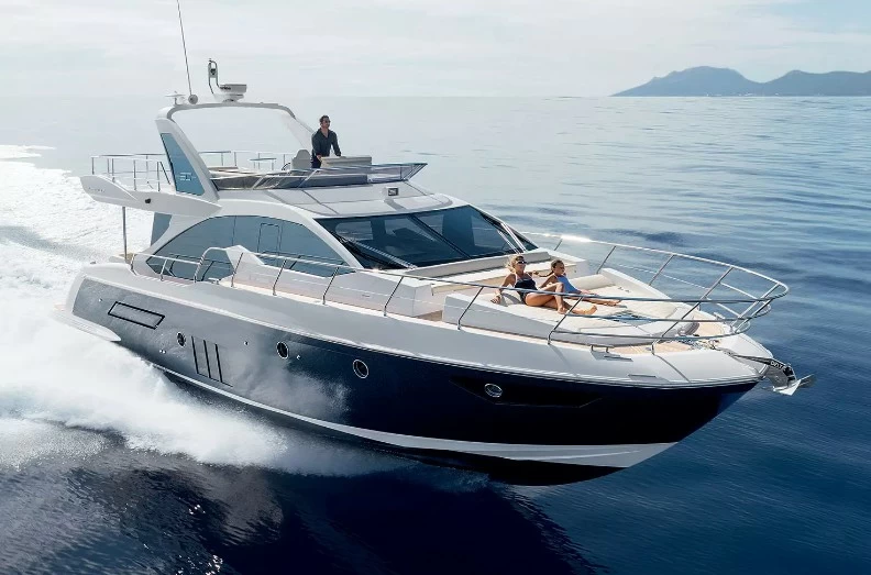 阿兹慕(Azimut)50游艇
