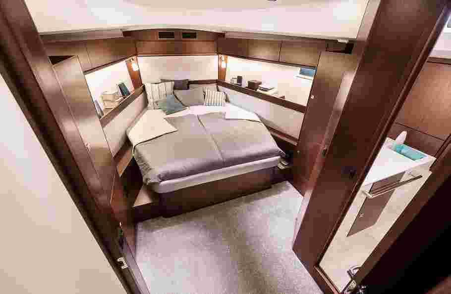 巴伐利亚（Bavaria）CRUISER 46 STYLE