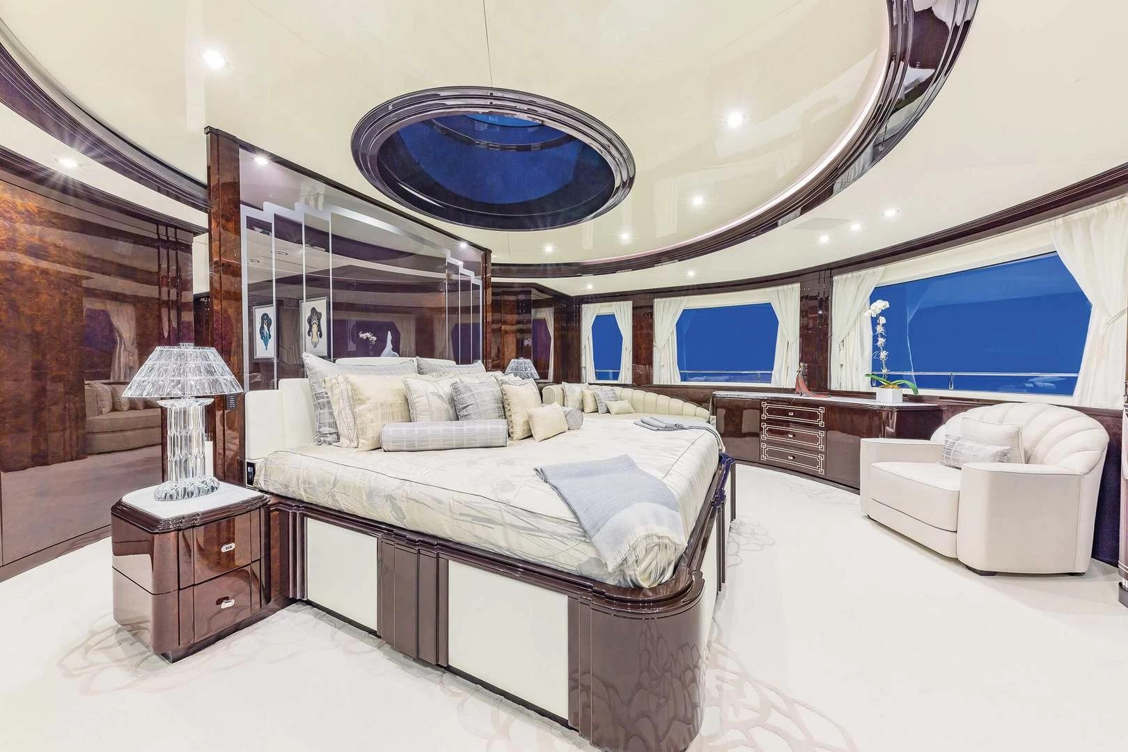贝尼蒂（Benetti）FB269 M-Y Spectre