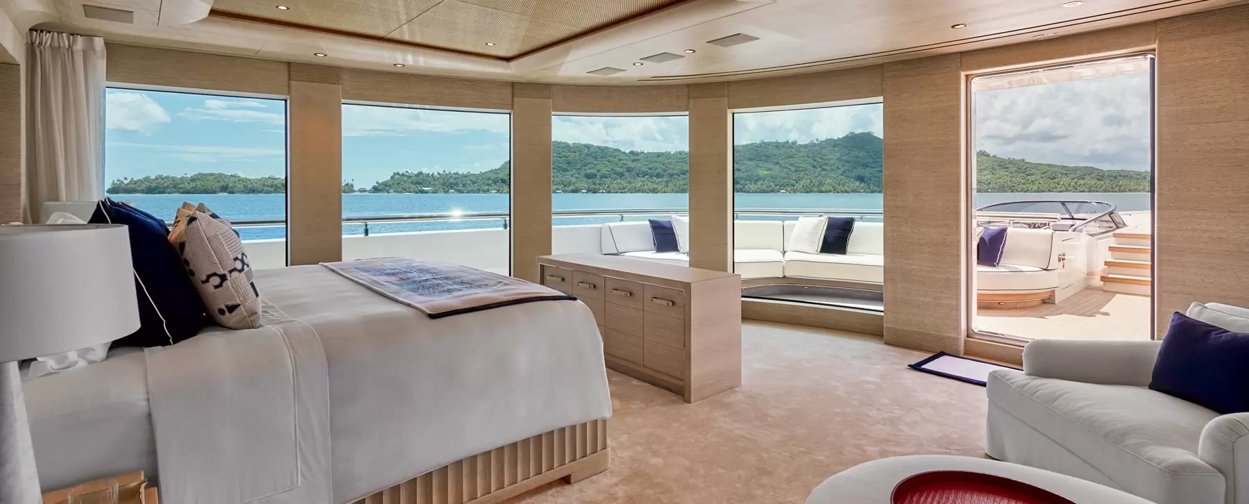 贝尼蒂（Benetti）FB275 M-Y IJE