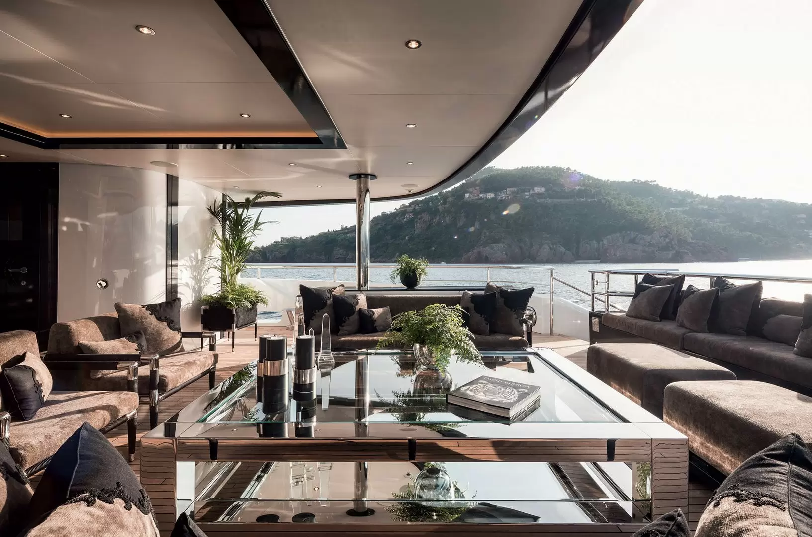 贝尼蒂（Benetti）FB270 M-Y Triumph