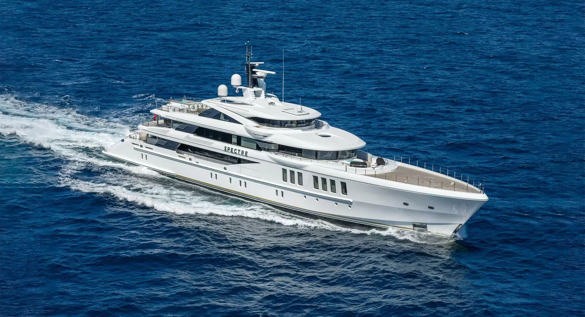 贝尼蒂（Benetti）FB269 M-Y Spectre新艇