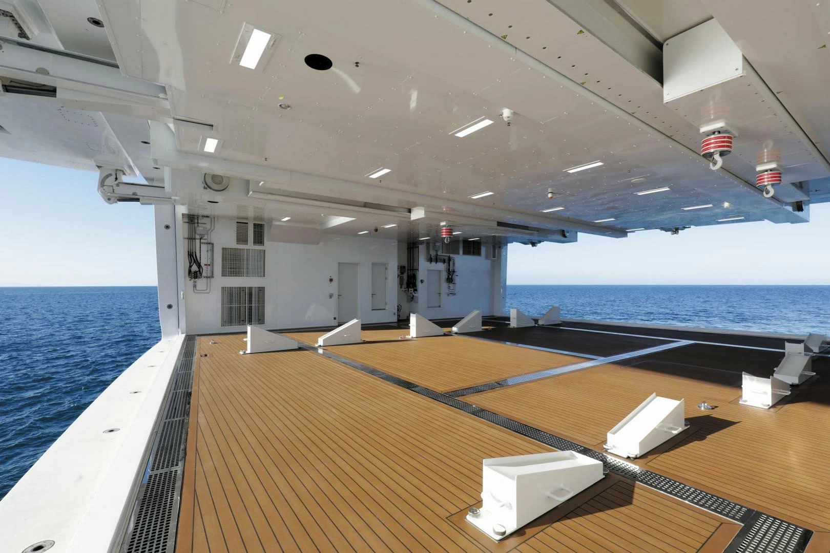 贝尼蒂（Benetti）FB272