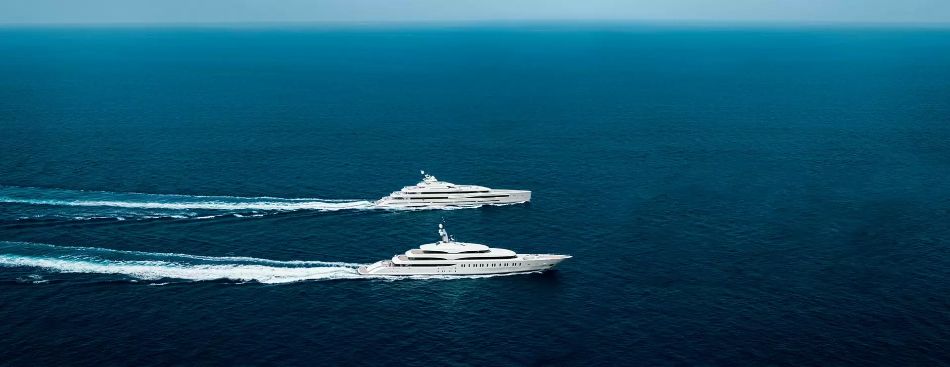 贝尼蒂（Benetti）FB277 M-Y LANA