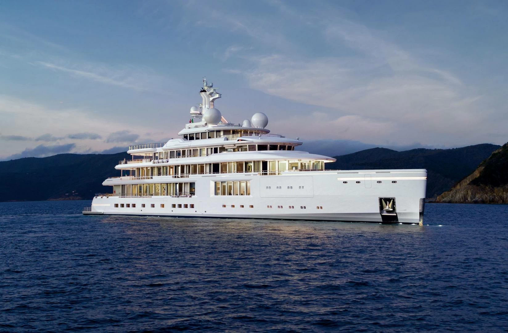 贝尼蒂（Benetti）FB272