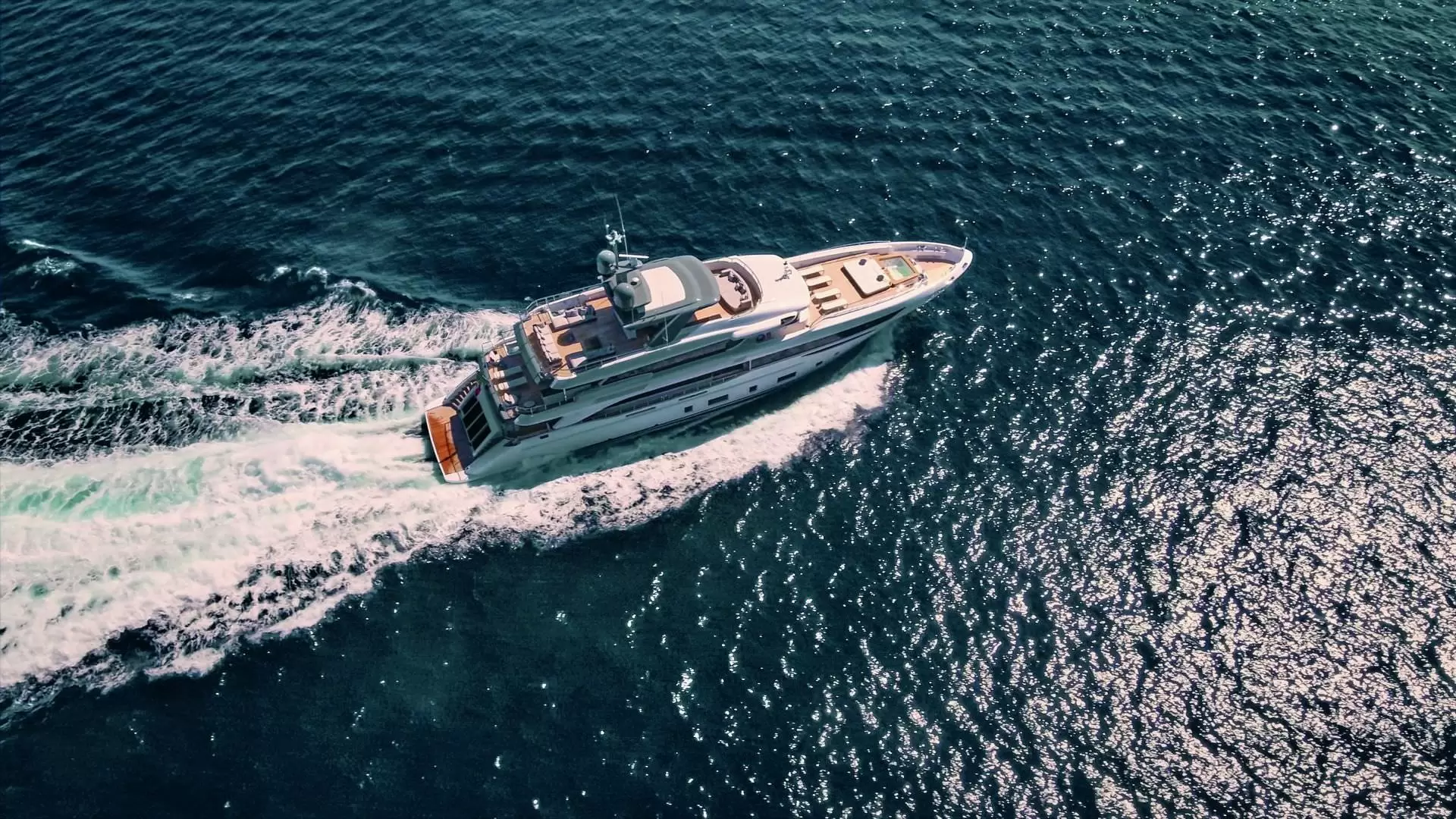 贝尼蒂（Benetti）Diamond 44M