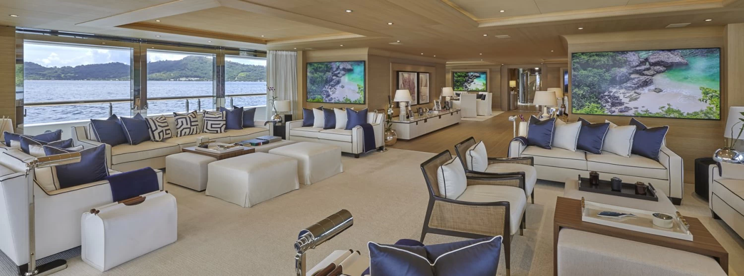 贝尼蒂（Benetti）FB275 M-Y IJE