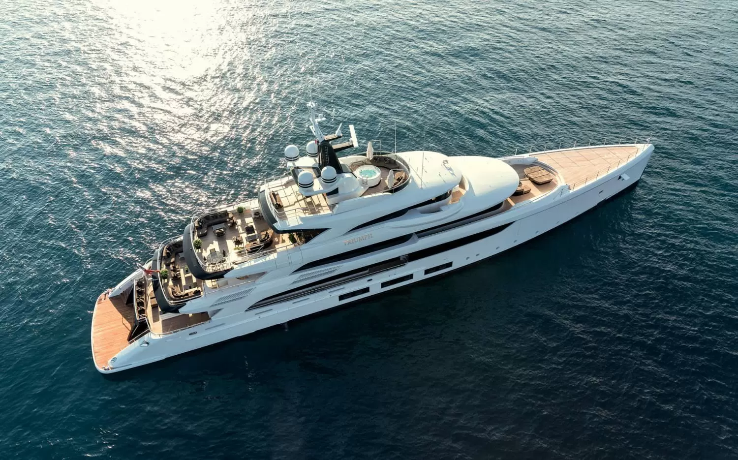 贝尼蒂（Benetti）FB270 M-Y Triumph新艇
