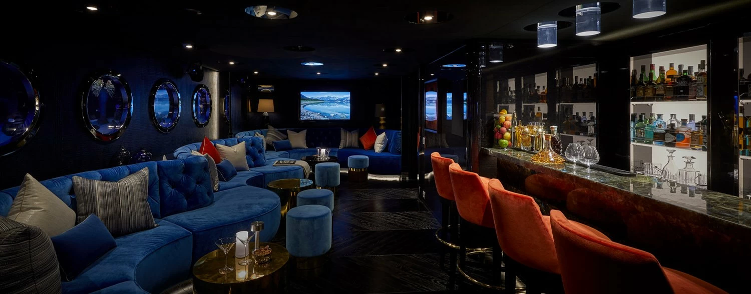 贝尼蒂（Benetti）FB275 M-Y IJE