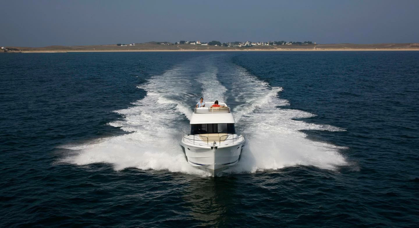 博纳多（Beneteau）安海仕36