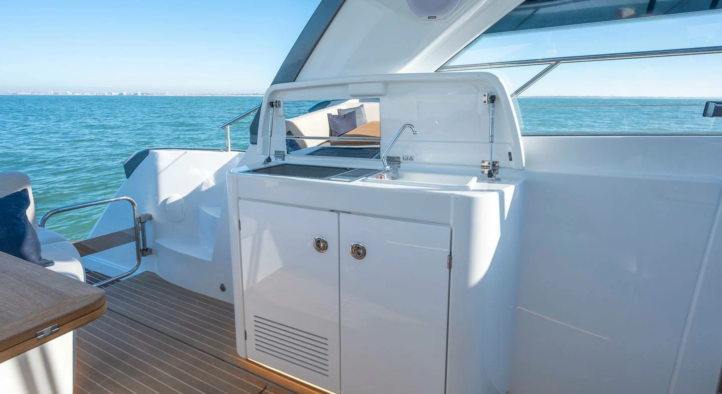 博纳多（Beneteau）Gran Turismo 41