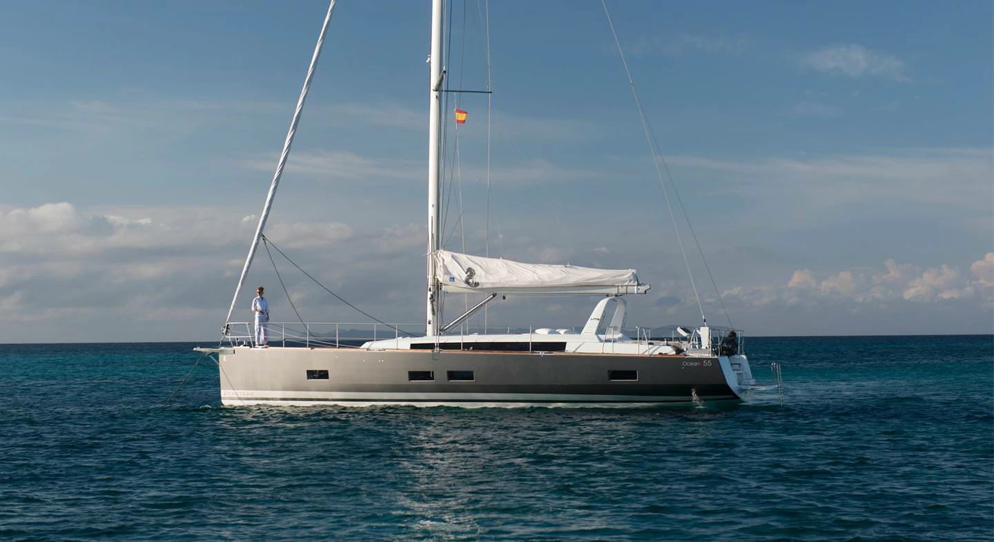 博纳多（Beneteau）遨享仕55