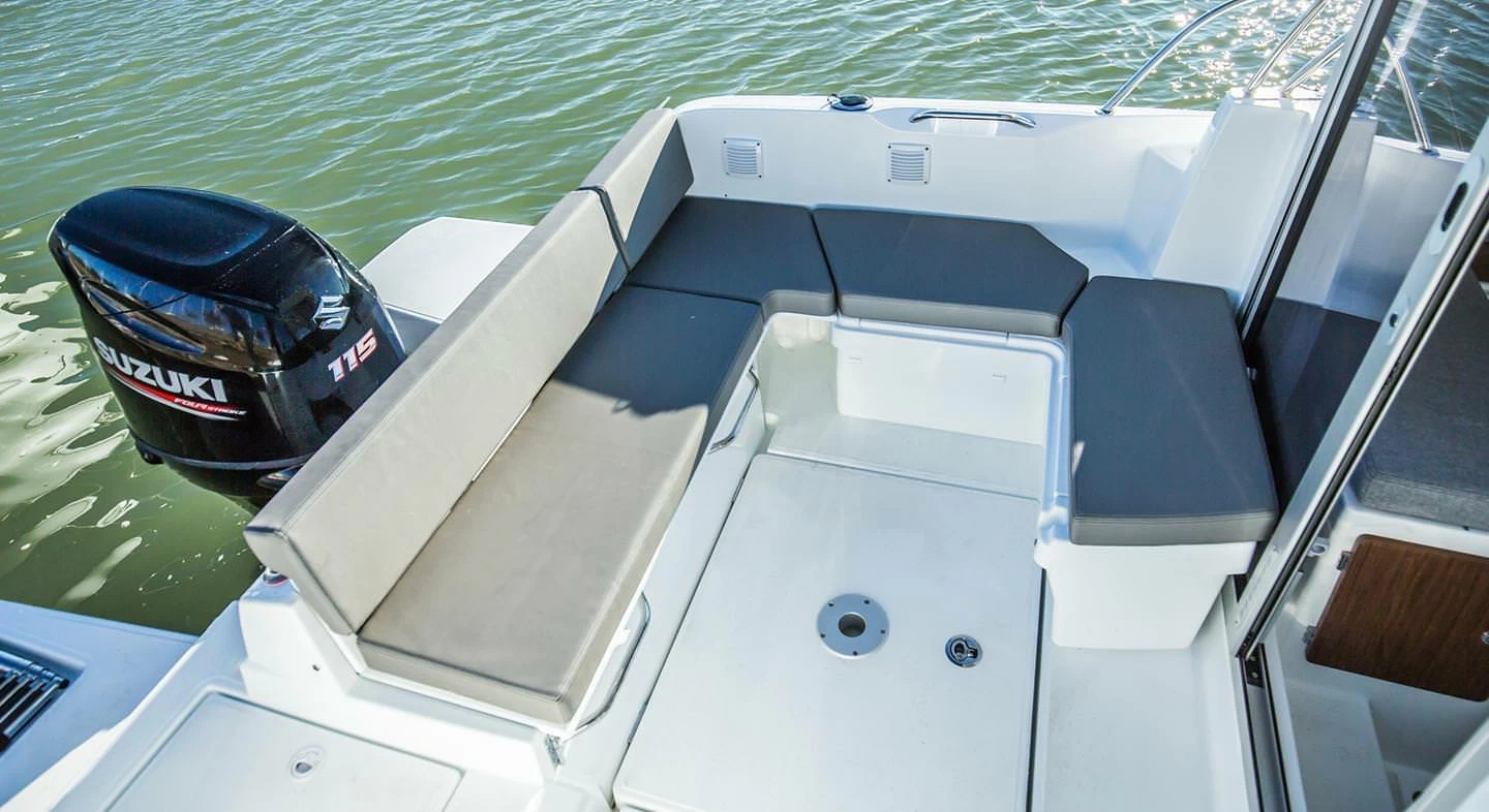 博纳多（Beneteau）安海仕6 OB