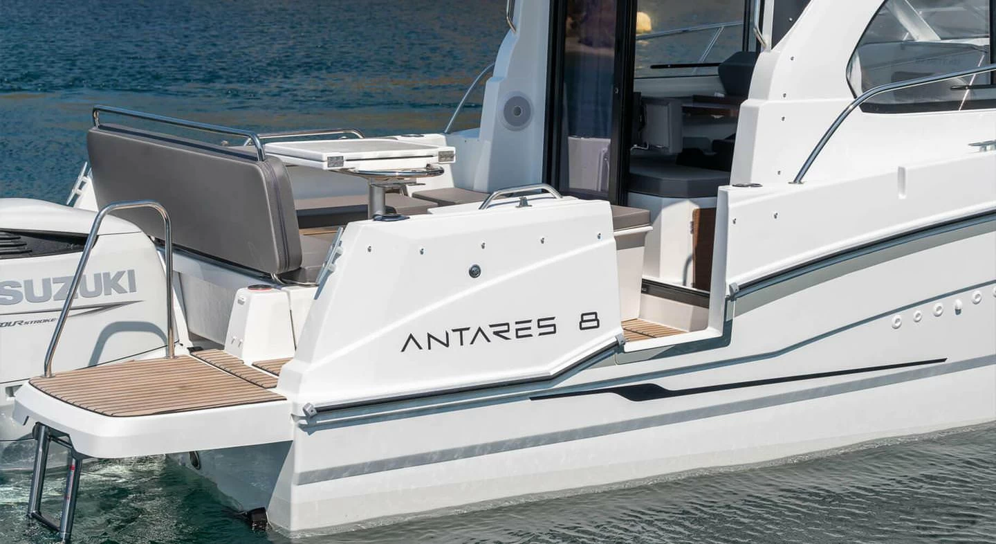 博纳多（Beneteau）安海仕 8