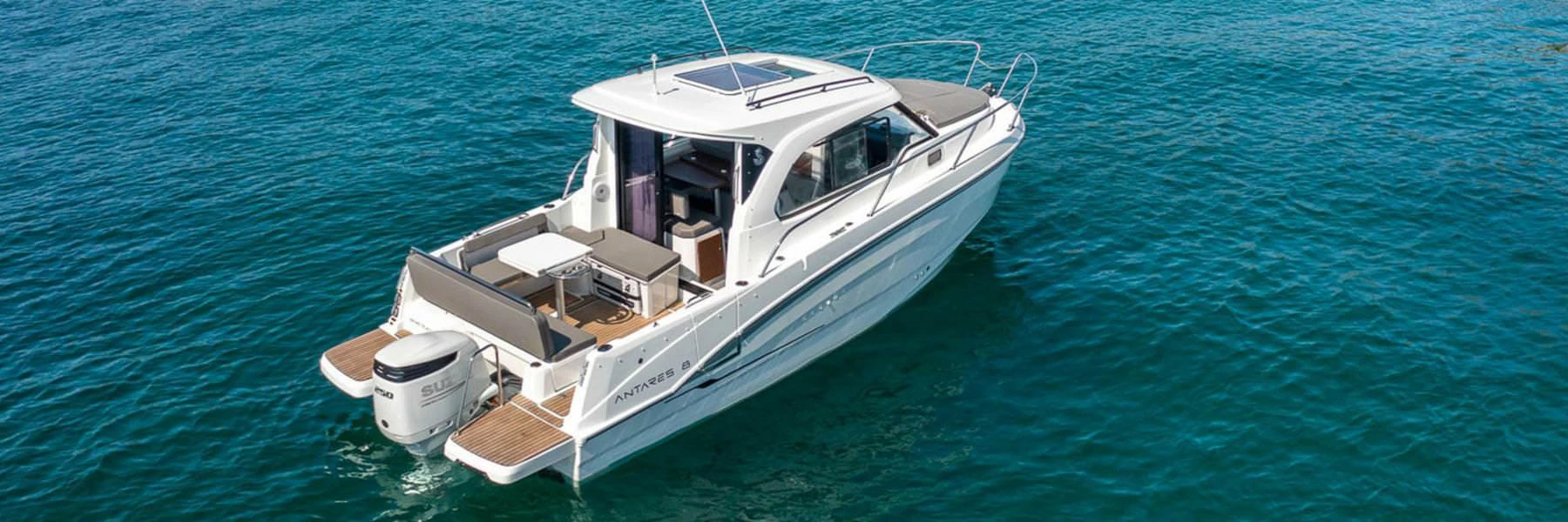 博纳多（Beneteau）安海仕 8