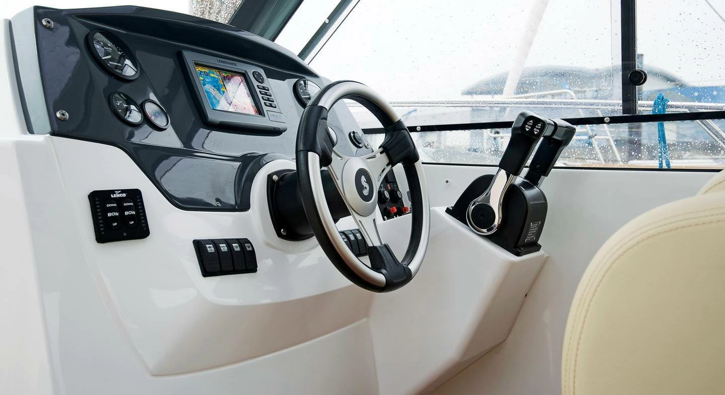 博纳多（Beneteau）安海仕8.80