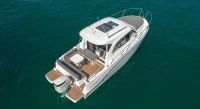 博纳多（Beneteau）安海仕 8